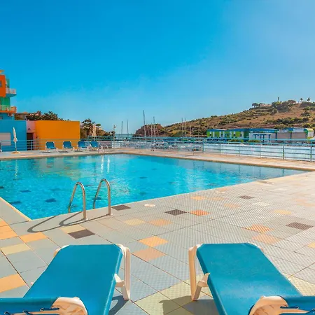 Portbay - Com Piscina Na Marina De *